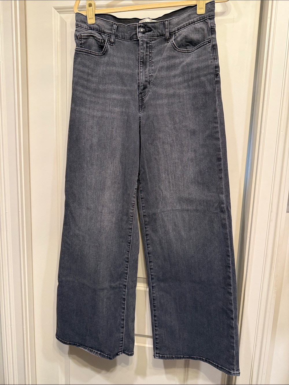 Frame Denim Wide-Leg Jeans in Washed Black